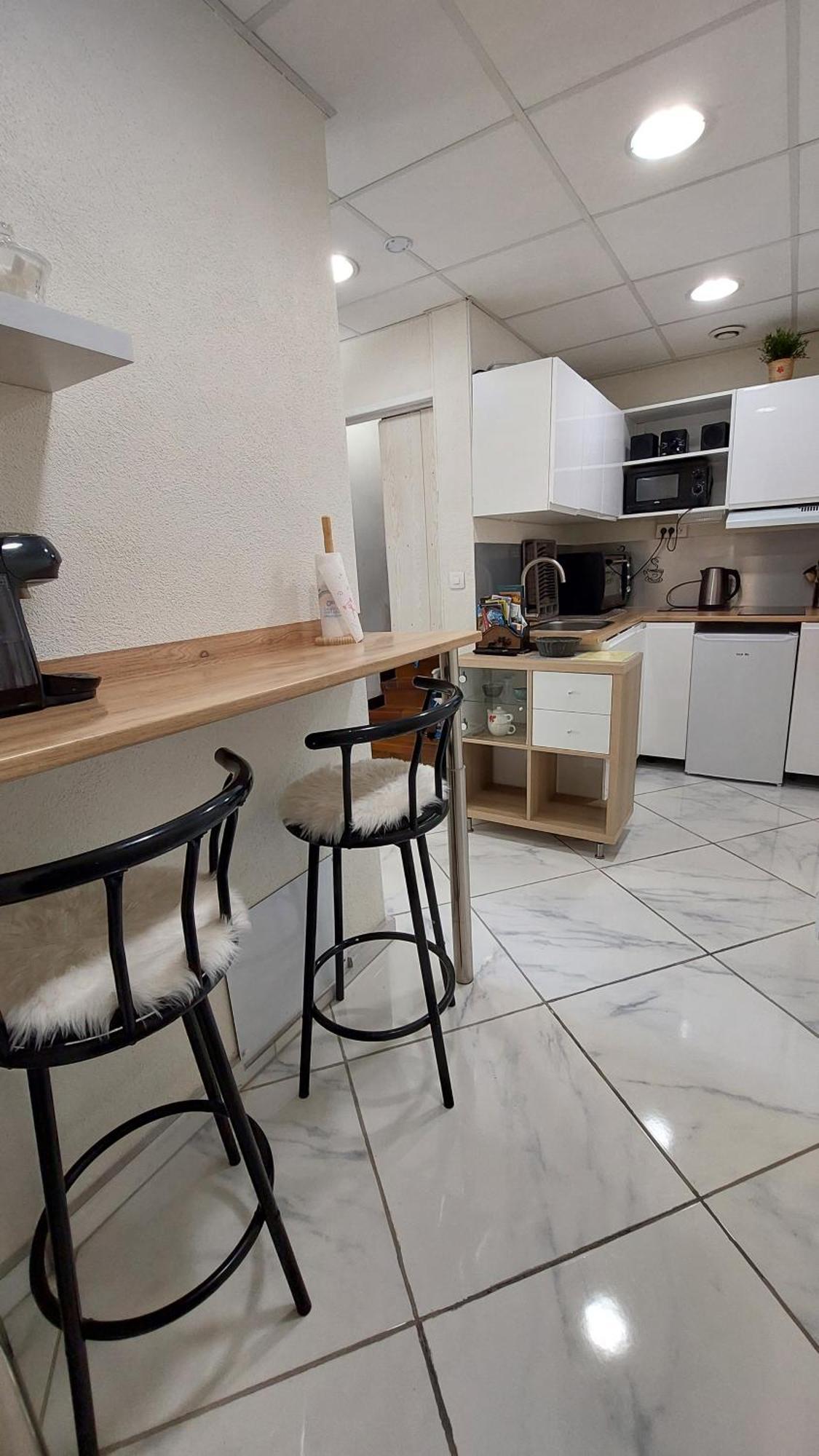 A 10Mn Des Arenes F2 Au Calme Avec Garage Gratuit Leilighet Nîmes Eksteriør bilde